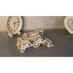 烏克蘭UGEARS 木製自我推進模型 - 聯合收割機 Combine 烏克蘭UGEARS 木製自我推進模型 - 聯合收割機 Combine