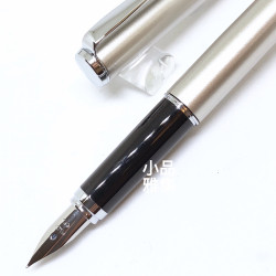 日本 PILOT 百樂 Cavalier 二代 鋼筆(素色-香檳金色) 日本 PILOT 百樂 Cavalier 二代 鋼筆(素色-香檳金色)