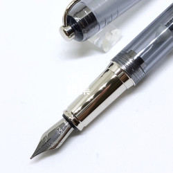 臺灣 SKB 文明鋼筆 原點系列鋼筆(燻黑白鉻) 臺灣 SKB 文明鋼筆 原點系列鋼筆(燻黑白鉻)