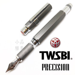 臺灣 TWSBI 三文堂 Precision 活塞鋼筆(鐵灰) 臺灣 TWSBI 三文堂 Precision 活塞鋼筆(鐵灰)