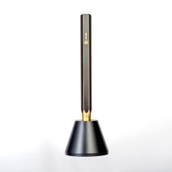 臺灣 Y studio：物外設計 露銅 霧黑 桌上鋼筆