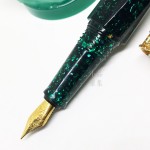 Benu 貝妞 Briolette 系列 小品雅集特別版 限量100支 螢光鋼筆（含筆座）
