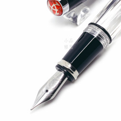 臺灣 TWSBI 三文堂 Diamond mini 半黑半透 活塞 鋼筆 臺灣 TWSBI 三文堂 Diamond mini 半黑半透 活塞 鋼筆