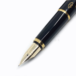 日本 PILOT 百樂 平蒔繪 14K金 鋼筆(鶴) 日本 PILOT 百樂 平蒔繪 14K金 鋼筆(鶴)