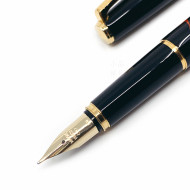 日本 PILOT 百樂 平蒔繪 14K金 鋼筆(龍) 日本 PILOT 百樂 平蒔繪 14K金 鋼筆(龍)