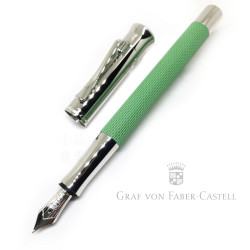 德國 Graf von Faber-Castell 繩紋飾 18K 鋼筆(毒蛇綠) 德國 Graf von Faber-Castell 繩紋飾 18K 鋼筆(毒蛇綠)