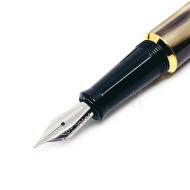 小品雅集 獨家訂製款 牛角 鋼筆 小品雅集 獨家訂製款 牛角 鋼筆