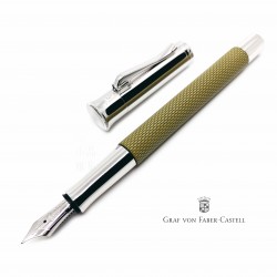 德國 Graf von Faber-Castell 繩紋飾 18K 鋼筆（橄欖綠）