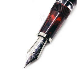 義大利 Visconti 30th週年紀念 Voyager 30系列 負壓上墨 硬橡膠 18K 限量鋼筆(紅色銀夾) 義大利 Visconti 30th週年紀念 Voyager 30系列 負壓上墨 硬橡膠 18K 限量鋼筆(紅色銀夾)