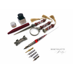 義大利 Bortoletti set26 沾水筆+筆擱+放大鏡+拆信刀+封印+封蠟+封蠟泥+墨水+筆尖組 義大利 Bortoletti set26 沾水筆+筆擱+放大鏡+拆信刀+封印+封蠟+封蠟泥+墨水+筆尖組