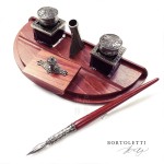 義大利 Bortoletti Set90 木桿沾水筆+黑色墨水兩瓶+壓墨器+筆檯 組合