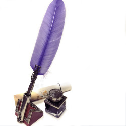 義大利 Bortoletti Set82 羽毛沾水筆+筆座+30ml黑色墨水一瓶(紫丁香羽毛) 義大利 Bortoletti Set82 羽毛沾水筆+筆座+30ml黑色墨水一瓶(紫丁香羽毛)