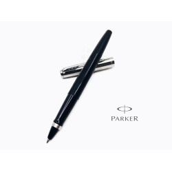 派克 Parker 記事系列 JOTTER 鋼珠筆（銀蓋亮黑桿）