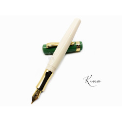 德國 Kaweco Student學生系列 60's Swing 六〇年代搖擺 鋼筆(綠色) 德國 Kaweco Student學生系列 60's Swing 六〇年代搖擺 鋼筆(綠色)