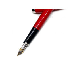 CROSS 高仕 TOWNSEND 濤聲系列 法拉利 18K金 聯名款鋼筆(紅) CROSS 高仕 TOWNSEND 濤聲系列 法拉利 18K金 聯名款鋼筆(紅)
