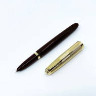 派克 PARKER 51復刻 18K 鋼筆 (紅桿金蓋) 派克 PARKER 51復刻 18K 鋼筆 (紅桿金蓋)