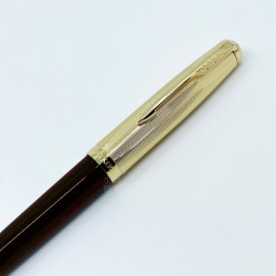 派克 PARKER 51復刻 原子筆 (紅桿金夾) 派克 PARKER 51復刻 原子筆 (紅桿金夾)