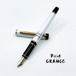 日本 PILOT 百樂 Grance 14k鋼筆 (珍珠白) 日本 PILOT 百樂 Grance 14k鋼筆 (珍珠白)