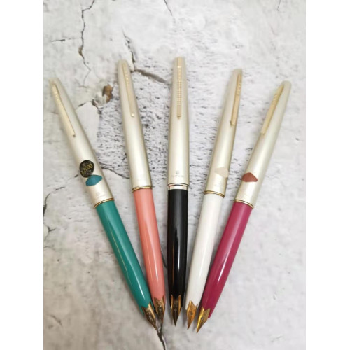 =庫存新筆= PLATINUM 白金牌 地球標 18K 短鋼(現貨左2膚色一支）