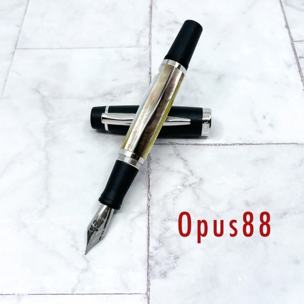臺灣 OPUS 88 製筆精基 Shell pen 貝殼系列 （黑珍珠）