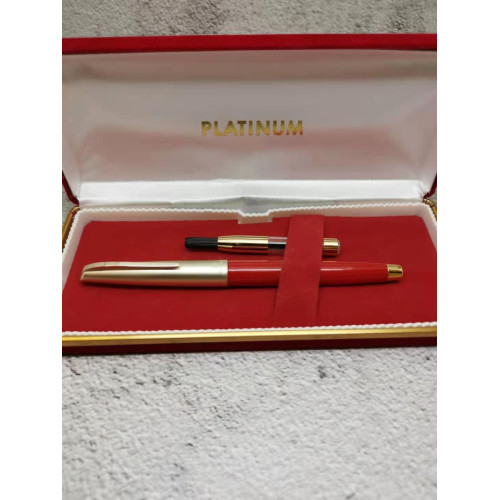 =庫存新品= 白金牌 60年代 地球標 P60 14K (麗紅 銀蓋斜頂）