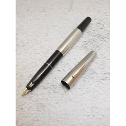 =中古美品= PILOT 不鏽鋼桿 伸縮short  14K金  =中古美品= PILOT 不鏽鋼桿 伸縮short  14K金