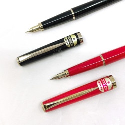 = 庫存新品 = SAILOR 寫樂 黑桿/紅桿 金夾 F 尖 = 庫存新品 = SAILOR 寫樂 黑桿/紅桿 金夾 F 尖