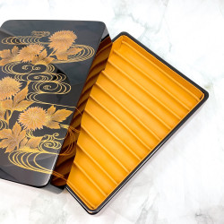 『 古物 』 金菊  蒔繪漆器   十入筆盒   『 古物 』 金菊  蒔繪漆器   十入筆盒