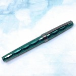 中國 半句 BANJU 旗艦設計 DOER 實踐家  系列 菱格紋 鋼筆 （槍灰綠）
