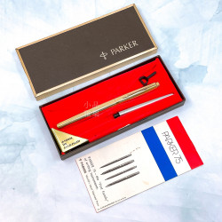 = 收藏家 = 派克 Parker 75 鍍金格 鋼筆  14KPoint F尖 = 收藏家 = 派克 Parker 75 鍍金格 鋼筆  14KPoint F尖
