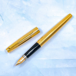 = 收藏家 = 派克 Parker 75 鍍金格 鋼筆  14KPoint F尖 = 收藏家 = 派克 Parker 75 鍍金格 鋼筆  14KPoint F尖