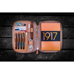 土耳其 Galen Leather 蓋倫皮革 平板插槽/可分離式筆插/A5筆記本套 (原皮色) 土耳其 Galen Leather 蓋倫皮革 平板插槽/可分離式筆插/A5筆記本套 (原皮色)