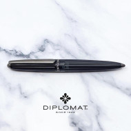 德國 DIPLOMAT 迪波曼 AERO 太空梭 鋼筆(黑色 不銹鋼尖) 德國 DIPLOMAT 迪波曼 AERO 太空梭 鋼筆(黑色 不銹鋼尖)