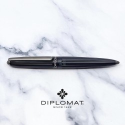 德國 DIPLOMAT 迪波曼 AERO 太空梭 鋼筆（黑色 不銹鋼尖）