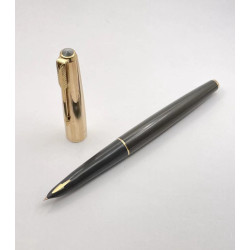 = 中古美品 =  派克 PARKER 61 包12K金蓋 灰桿 鋼筆 (PK411) = 中古美品 =  派克 PARKER 61 包12K金蓋 灰桿 鋼筆 (PK411)