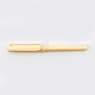 德國 LAMY SAFARI 狩獵系列 2022限定色 鋼珠筆(奶油慕斯) 德國 LAMY SAFARI 狩獵系列 2022限定色 鋼珠筆(奶油慕斯)