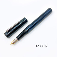 日本 TACCIA 玉水系列 硬橡膠上漆 限量 鋼筆(澄水) 日本 TACCIA 玉水系列 硬橡膠上漆 限量 鋼筆(澄水)
