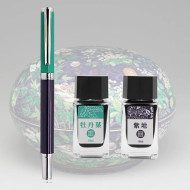 ARTEX 雅特仕 國立故宮聯名限定 釉色筆墨組 (紫地粉彩花鳥盒) ARTEX 雅特仕 國立故宮聯名限定 釉色筆墨組 (紫地粉彩花鳥盒)
