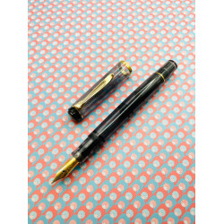 ☆中古品☆ PELIKAN 百利金 M200  透明停產系列 鋼筆 ☆中古品☆ PELIKAN 百利金 M200  透明停產系列 鋼筆