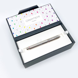 (預購商品)瑞士卡達Caran d'Ache  維樂斯 彩虹  Varius Rainbow  限定版  18k金 鋼筆 (預購商品)瑞士卡達Caran d'Ache  維樂斯 彩虹  Varius Rainbow  限定版  18k金 鋼筆