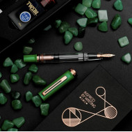 臺灣 TWSBI 三文堂 ECO-T 三角握位 活塞鋼筆( 綠翡翠玫金禮盒) 臺灣 TWSBI 三文堂 ECO-T 三角握位 活塞鋼筆( 綠翡翠玫金禮盒)