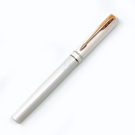 派克Parker Vector 威雅 珍珠白金夾 鋼筆 (金屬握位) 派克Parker Vector 威雅 珍珠白金夾 鋼筆 (金屬握位)