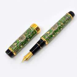 『稀少典藏』日本 Sailor 寫樂 有田燒 鋼筆  ARITA (黃綠彩兜唐草) 『稀少典藏』日本 Sailor 寫樂 有田燒 鋼筆  ARITA (黃綠彩兜唐草)