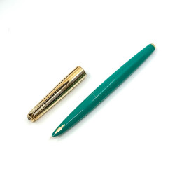 ☆典藏老筆☆全新 派克 PARKER 61包12K蓋 鋼筆(泰瑞綠桿) ☆典藏老筆☆全新 派克 PARKER 61包12K蓋 鋼筆(泰瑞綠桿)