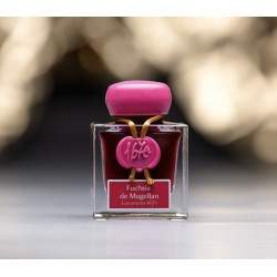 法國 J. Herbin “1670” 限量紀念瓶墨水 燈籠海棠 Fuchsia de Magellan(含金粉) 法國 J. Herbin “1670” 限量紀念瓶墨水 燈籠海棠 Fuchsia de Magellan(含金粉)