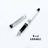 日本 PILOT 百樂 Grance 不鏽鋼尖 鋼筆 (珍珠白) 日本 PILOT 百樂 Grance 不鏽鋼尖 鋼筆 (珍珠白)