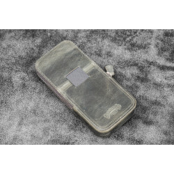 土耳其 Galen Leather 蓋倫皮革 3支入 磁吸直立式  拉鍊筆套(瘋馬皮煙灰)  土耳其 Galen Leather 蓋倫皮革 3支入 磁吸直立式  拉鍊筆套(瘋馬皮煙灰)