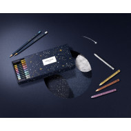 CARAN D'ACHE 卡達 2024聖誕 COSMIC BLUE 宇宙星河色彩綜合套裝組  CARAN D'ACHE 卡達 2024聖誕 COSMIC BLUE 宇宙星河色彩綜合套裝組