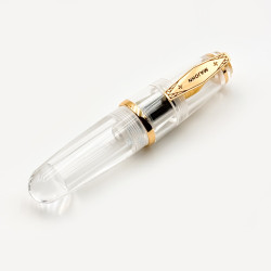 末匠 MAJOHN Q3 滴入式上墨 小胖短鋼筆 (全透明) 末匠 MAJOHN Q3 滴入式上墨 小胖短鋼筆 (全透明)