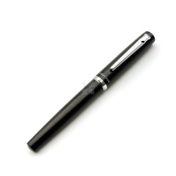 日本 Platinum 白金 PROCYON 鋼筆(全黑色) 日本 Platinum 白金 PROCYON 鋼筆(全黑色)